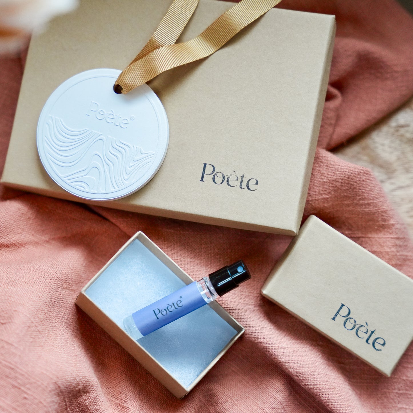 Poète Large Fine Fragrance Céramique + Refill Spray